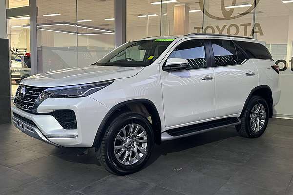 2024 Toyota Fortuner Crusade GUN156R