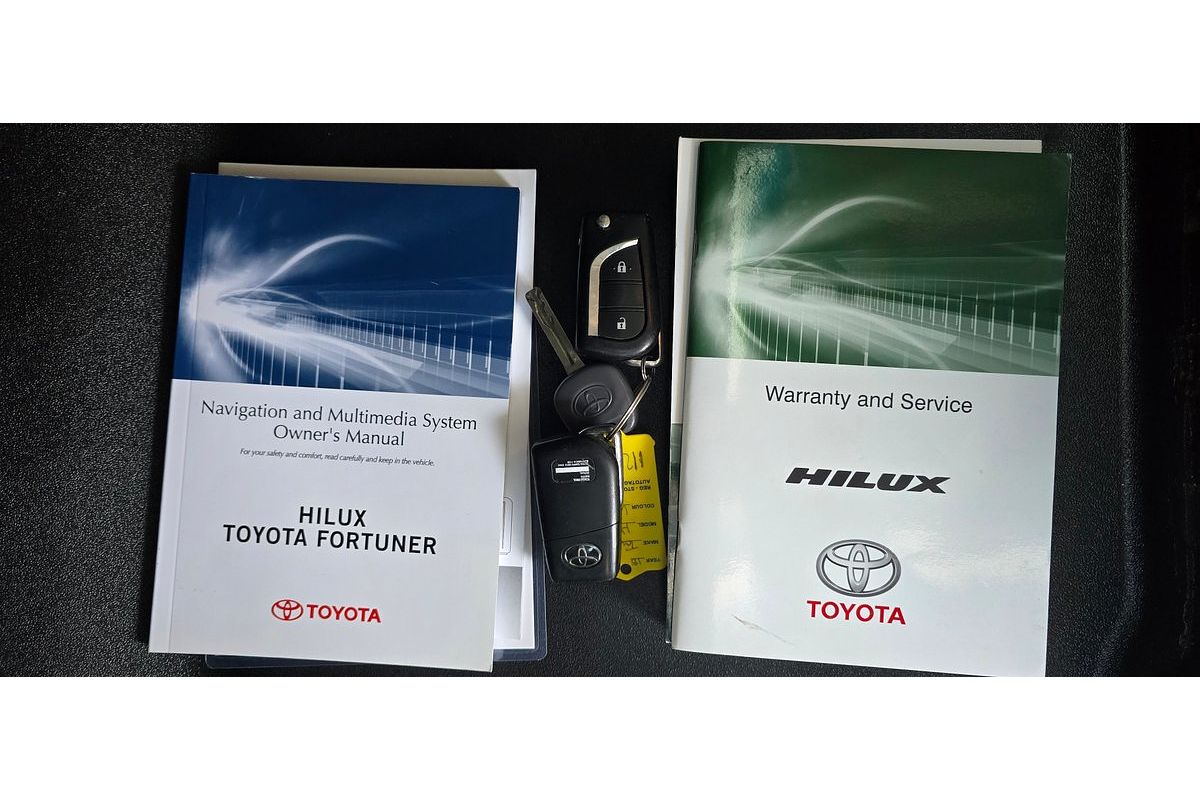 2018 Toyota Hilux SR GUN126R 4X4