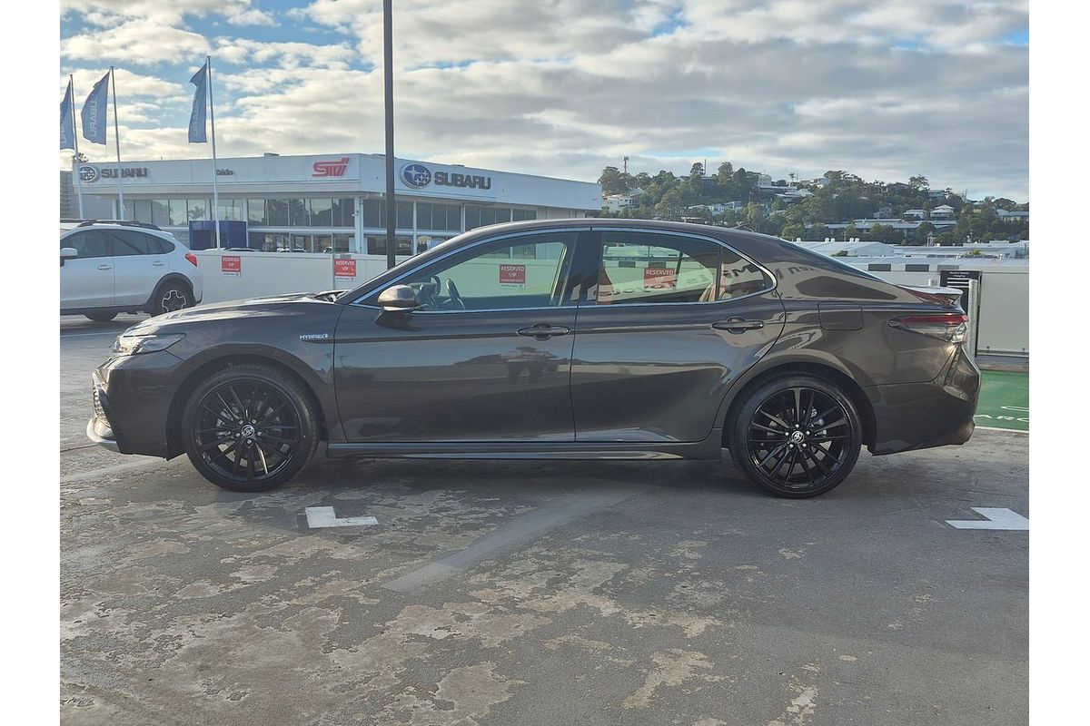 2023 Toyota Camry SX AXVH70R