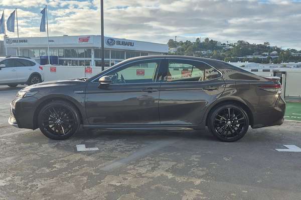 2023 Toyota Camry SX AXVH70R