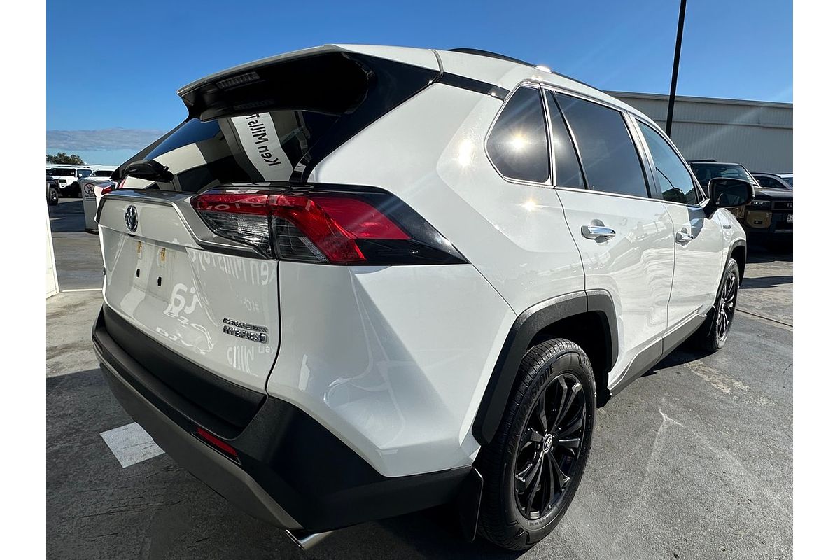 2022 Toyota RAV4 Cruiser AXAH54R