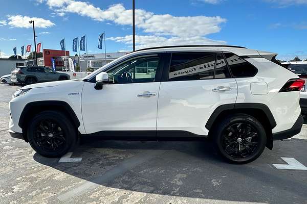 2022 Toyota RAV4 Cruiser AXAH54R