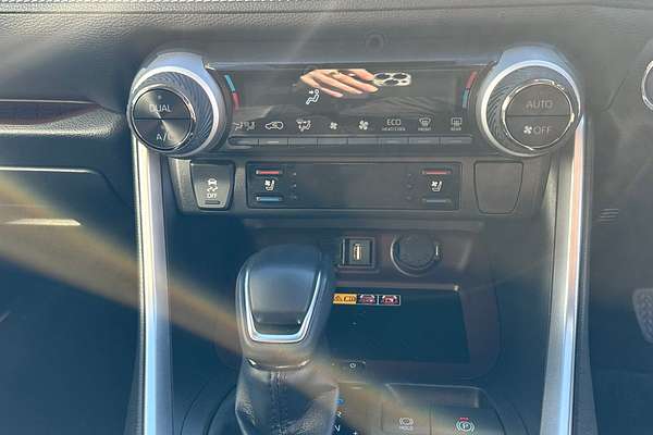 2022 Toyota RAV4 Cruiser AXAH54R
