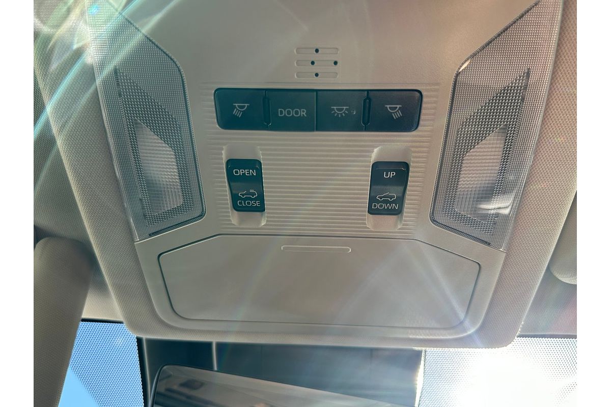 2022 Toyota RAV4 Cruiser AXAH54R
