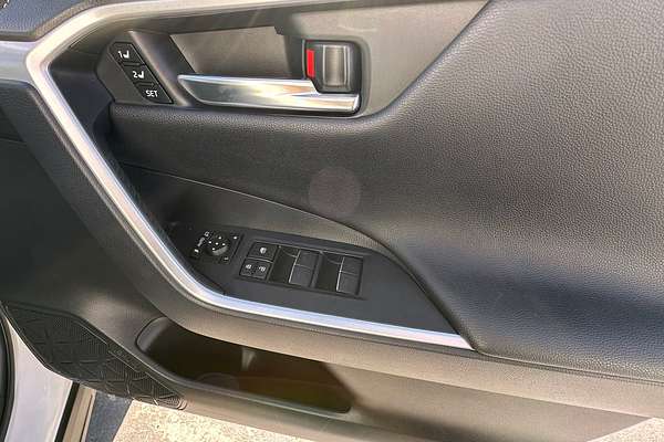 2022 Toyota RAV4 Cruiser AXAH54R