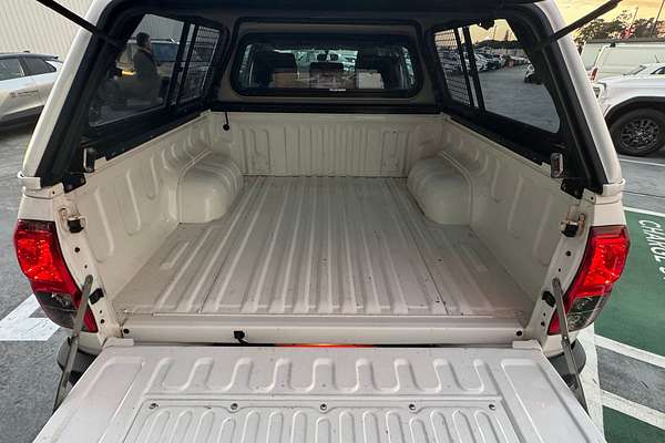 2018 Toyota Hilux Workmate TGN121R Rear Wheel Drive