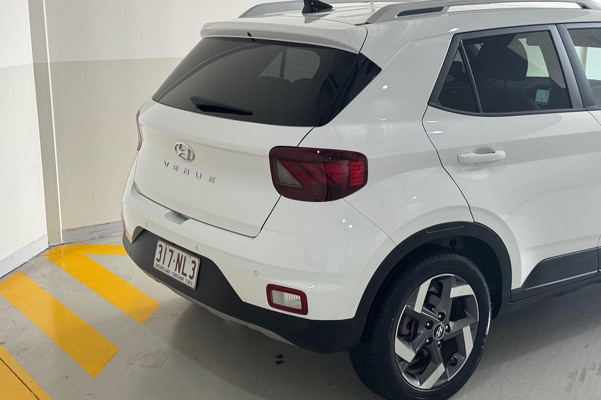2022 Hyundai Venue Elite QX.V4