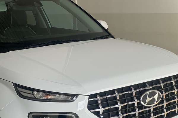 2022 Hyundai Venue Elite QX.V4