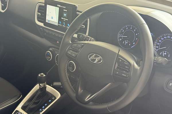 2022 Hyundai Venue Elite QX.V4