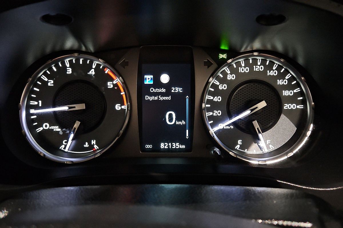 2021 Toyota Hilux SR GUN126R 4X4
