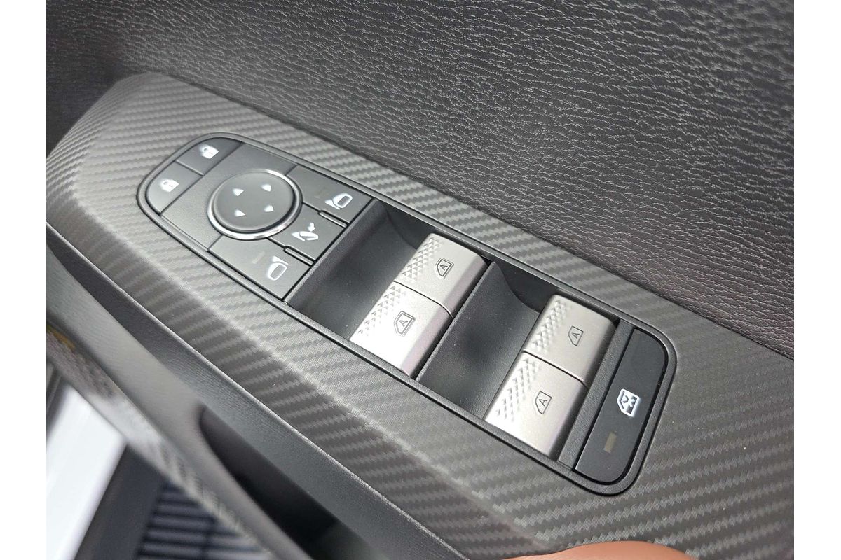 2025 Mitsubishi Outlander Exceed Tourer ZM