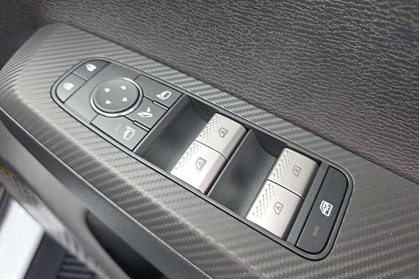 2025 Mitsubishi Outlander Exceed Tourer ZM