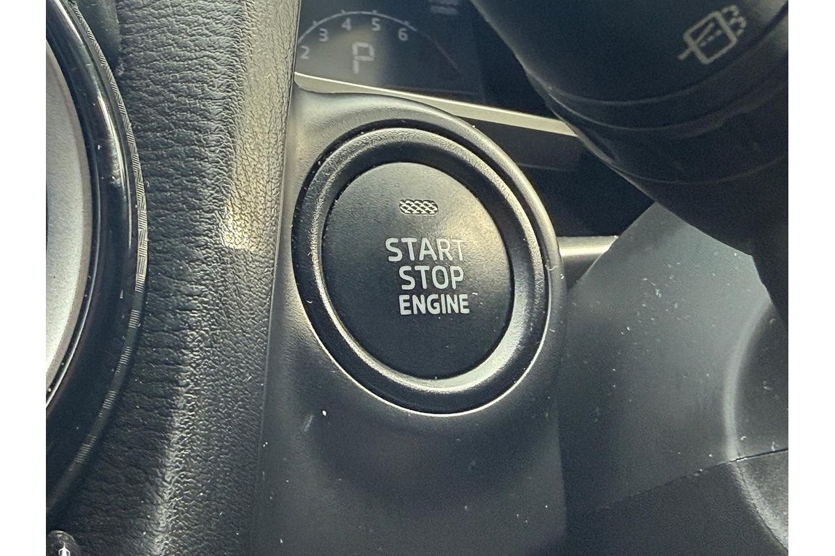 2016 Mazda 2 Maxx DJ Series