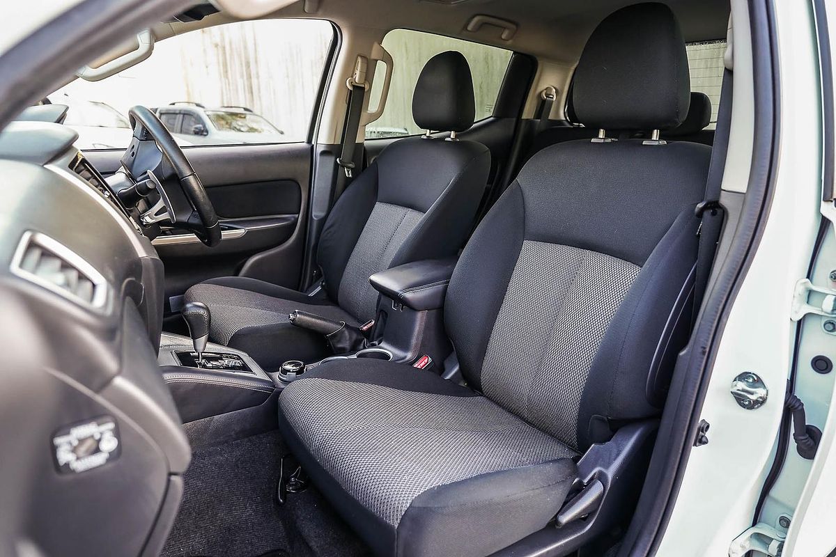 2021 Mitsubishi Triton GLS MR 4X4