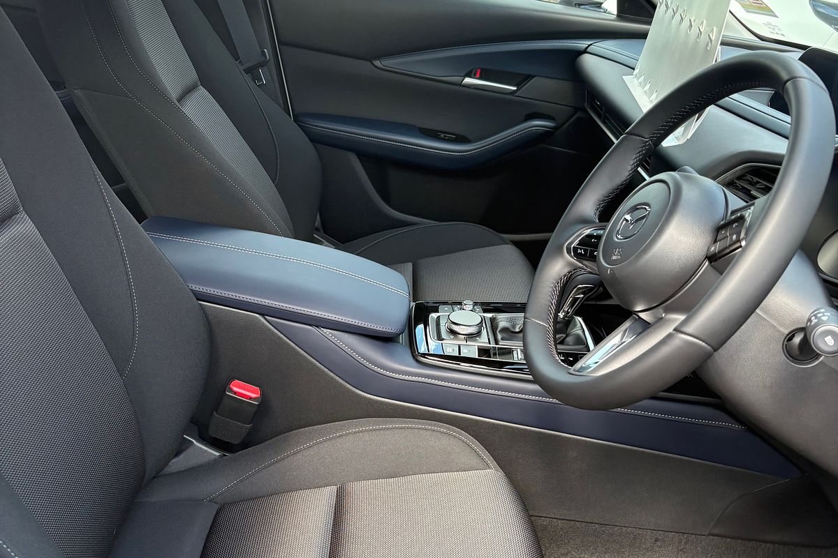 2025 Mazda CX-30 G20 Pure DM Series