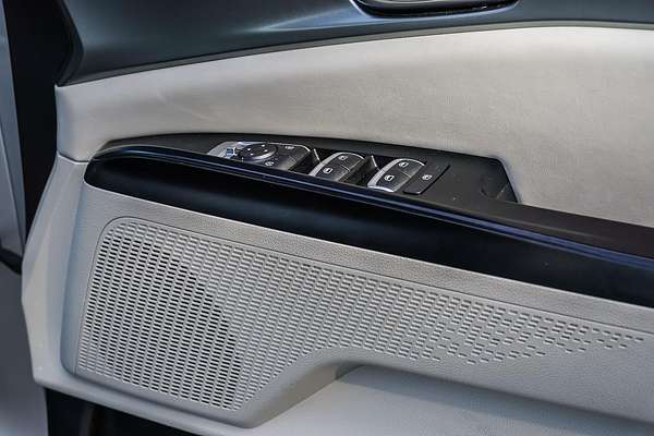 2022 Kia Carnival S KA4