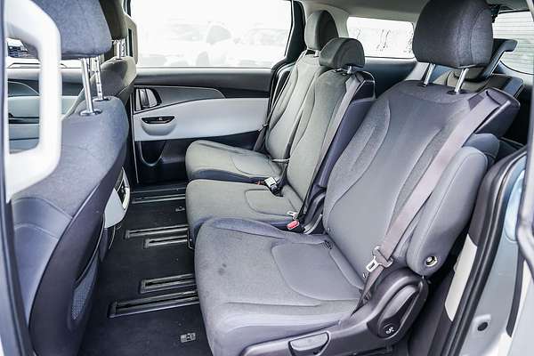 2022 Kia Carnival S KA4