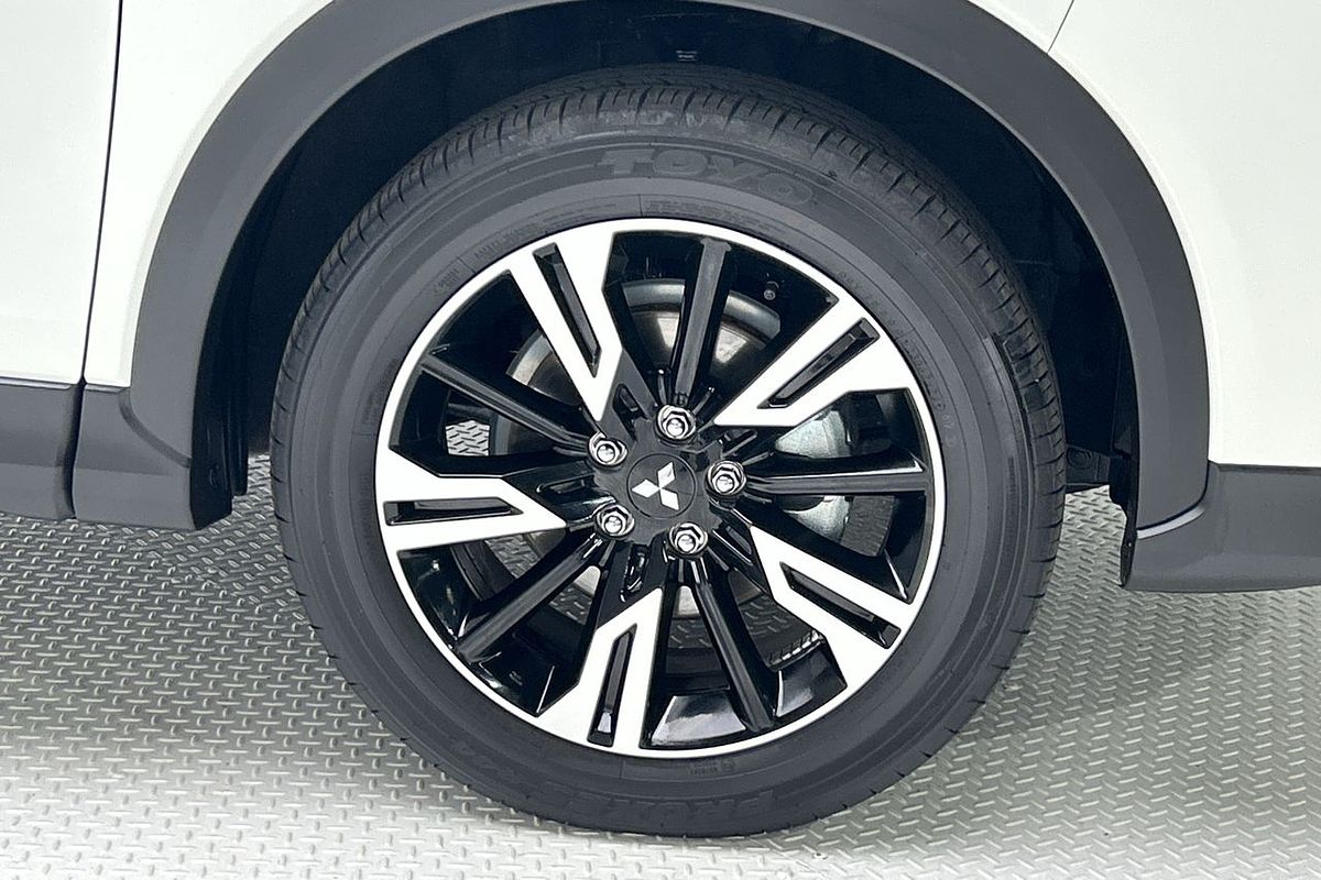 2024 Mitsubishi Eclipse Cross LS YB