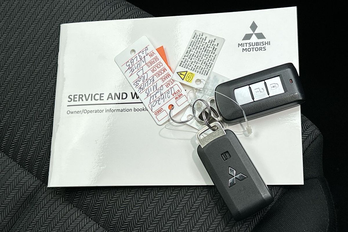 2024 Mitsubishi Eclipse Cross LS YB