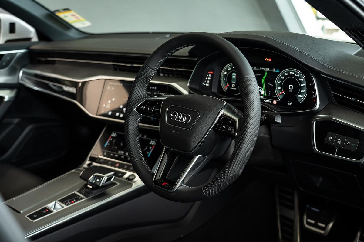 2025 Audi A6 45 TFSI S line C8