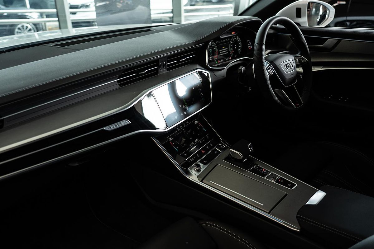 2025 Audi A6 45 TFSI S line C8