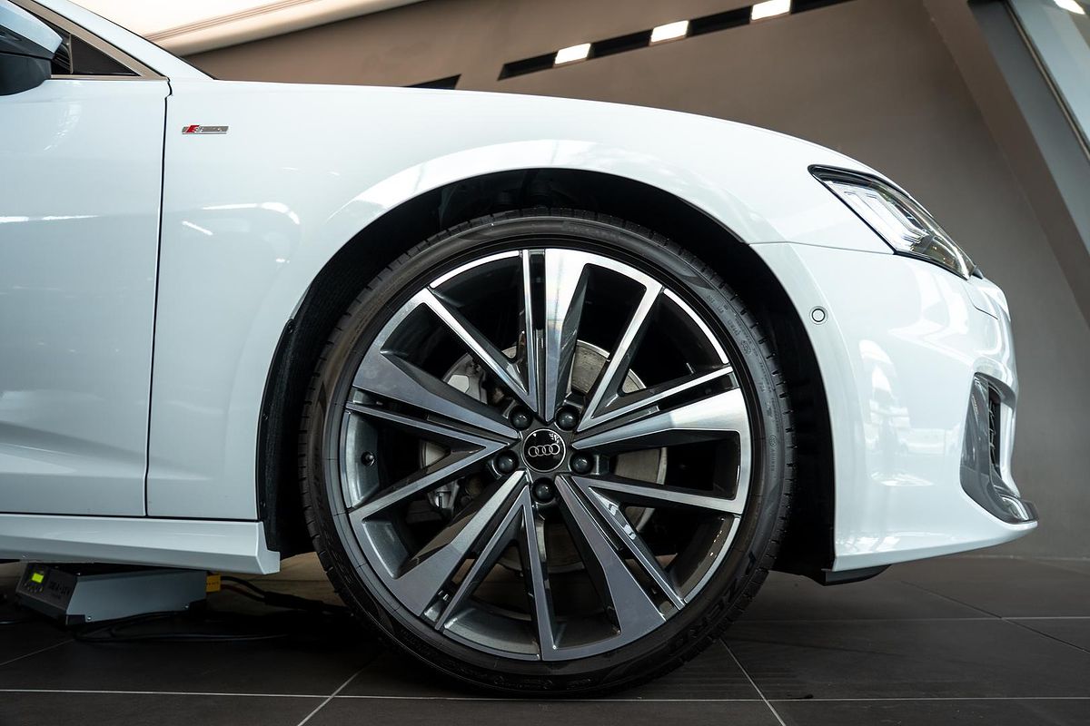 2025 Audi A6 45 TFSI S line C8