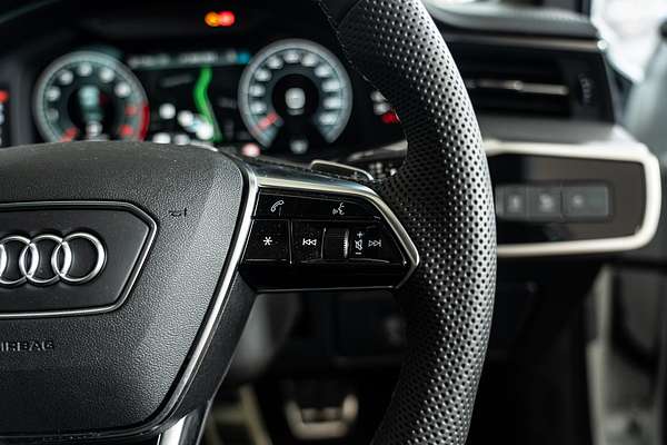 2025 Audi A6 45 TFSI S line C8
