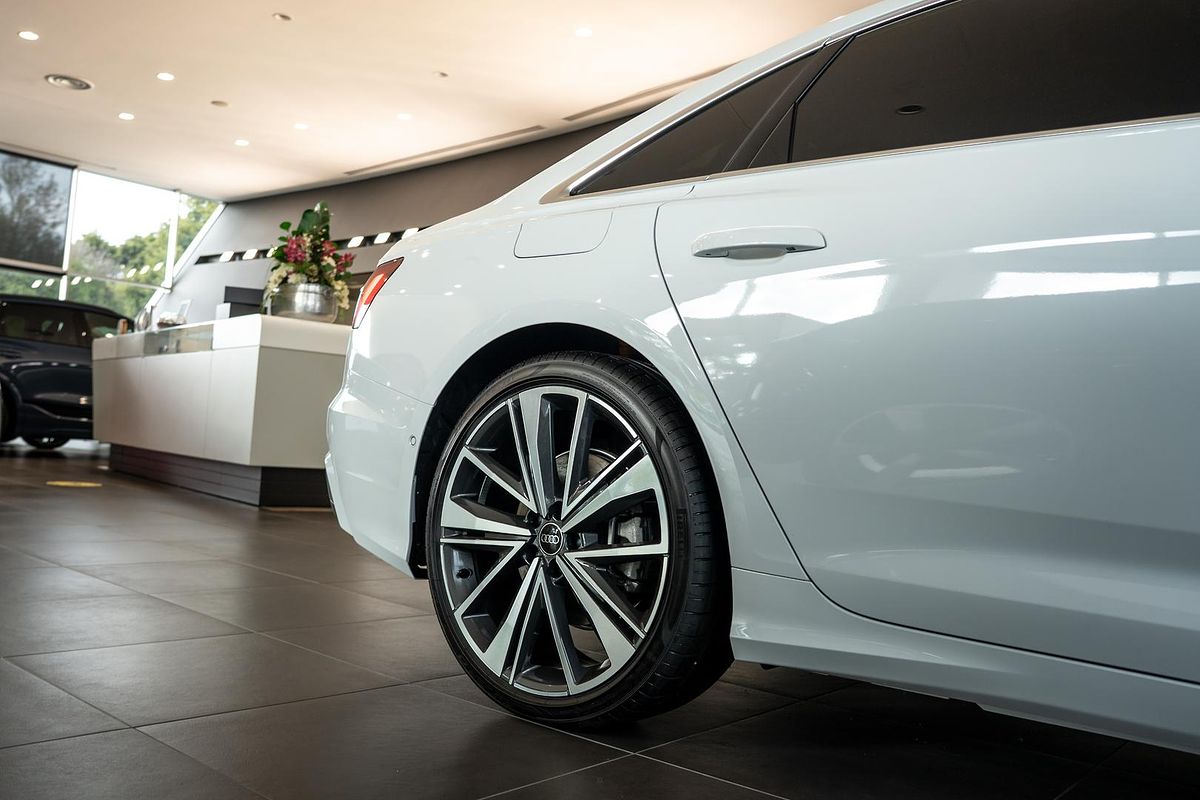 2025 Audi A6 45 TFSI S line C8