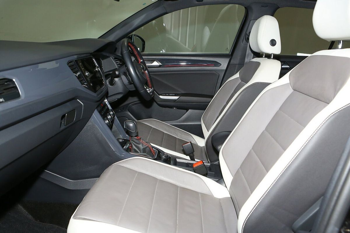 2020 Volkswagen T-Roc 140TSI Sport A11