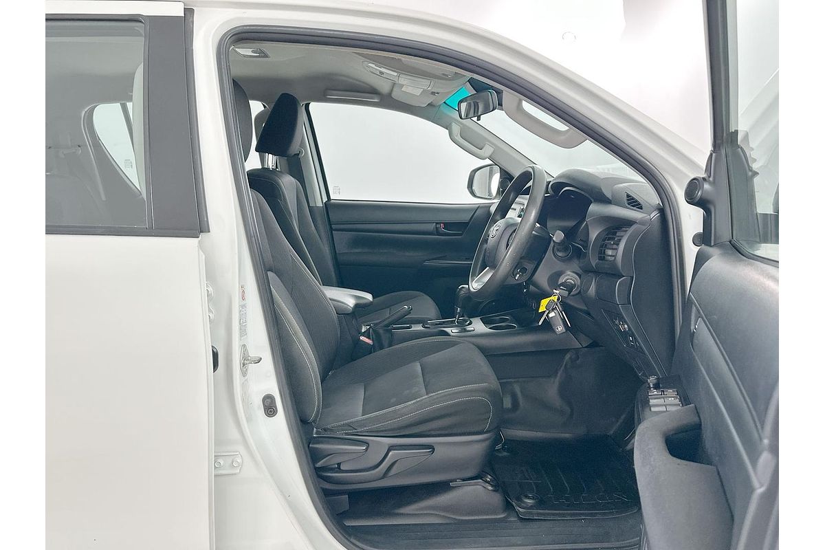 2019 Toyota Hilux SR GUN126R 4X4