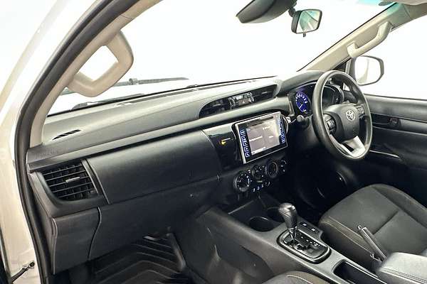 2019 Toyota Hilux SR GUN126R 4X4