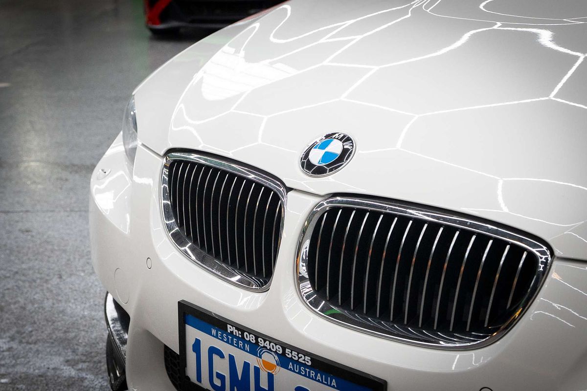 2009 BMW M3 E93