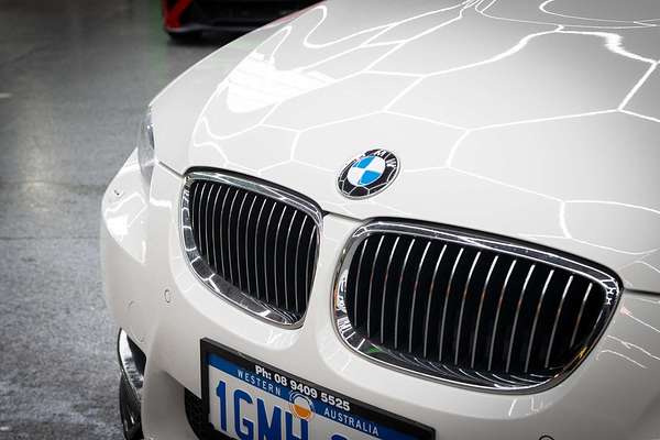 2009 BMW M3 E93