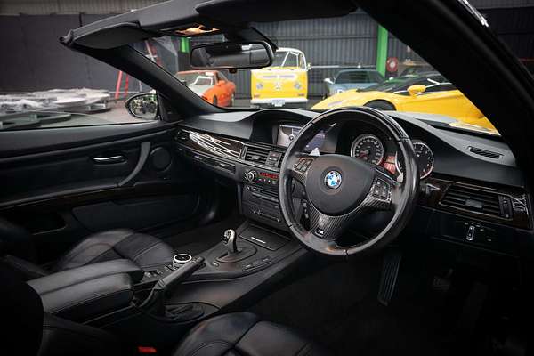 2009 BMW M3 E93