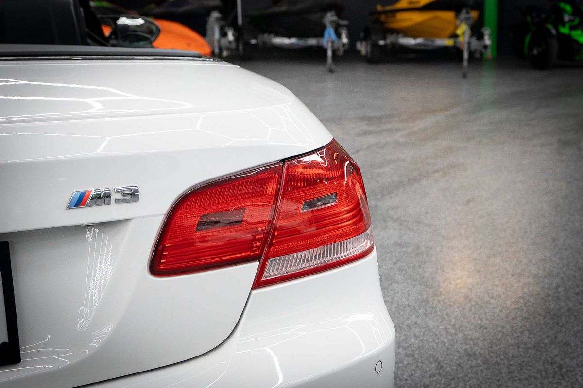2009 BMW M3 E93