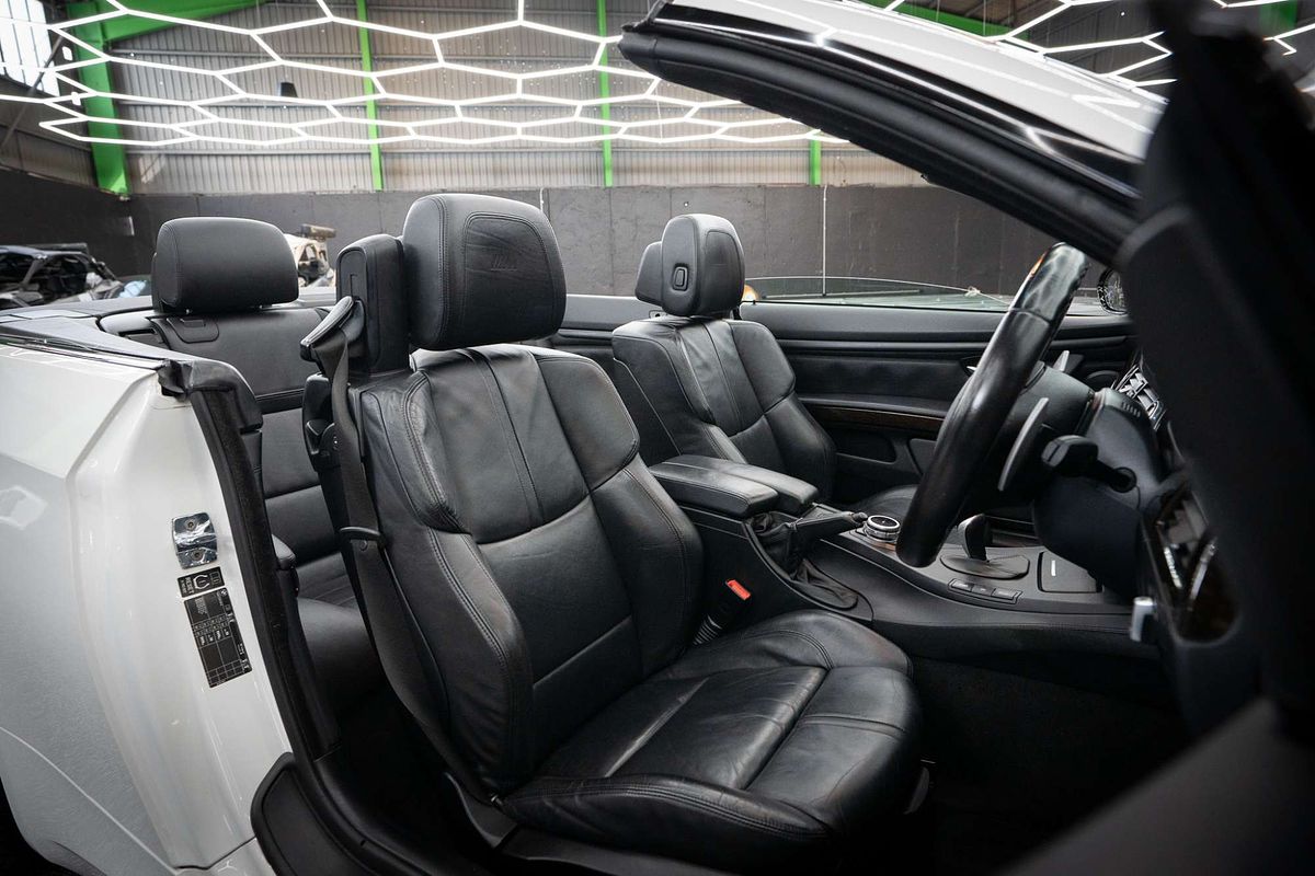 2009 BMW M3 E93
