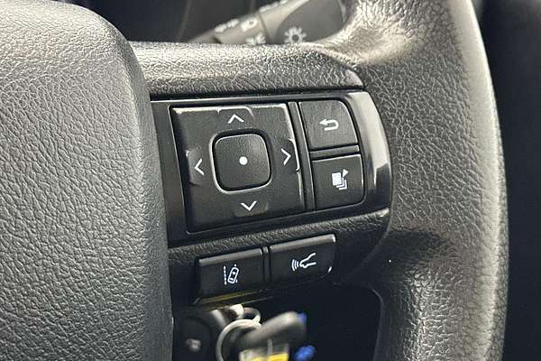 2019 Toyota Hilux Workmate GUN125R 4X4