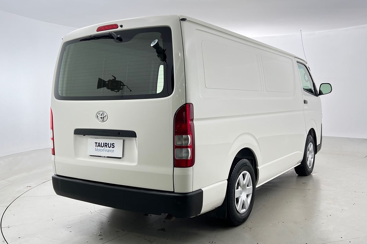 2018 Toyota Hiace TRH201R LWB