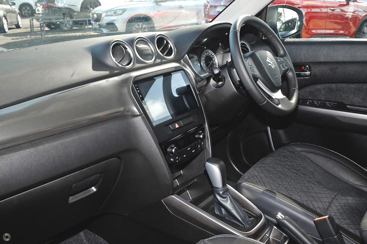 2025 Suzuki Vitara