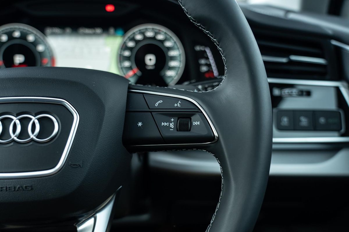 2025 Audi Q7 45 TFSI 4M