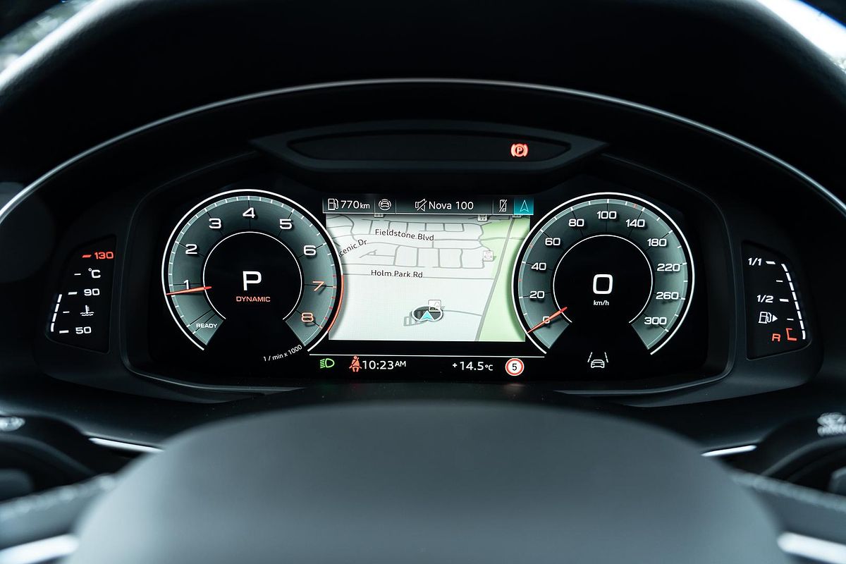 2025 Audi Q7 45 TFSI 4M