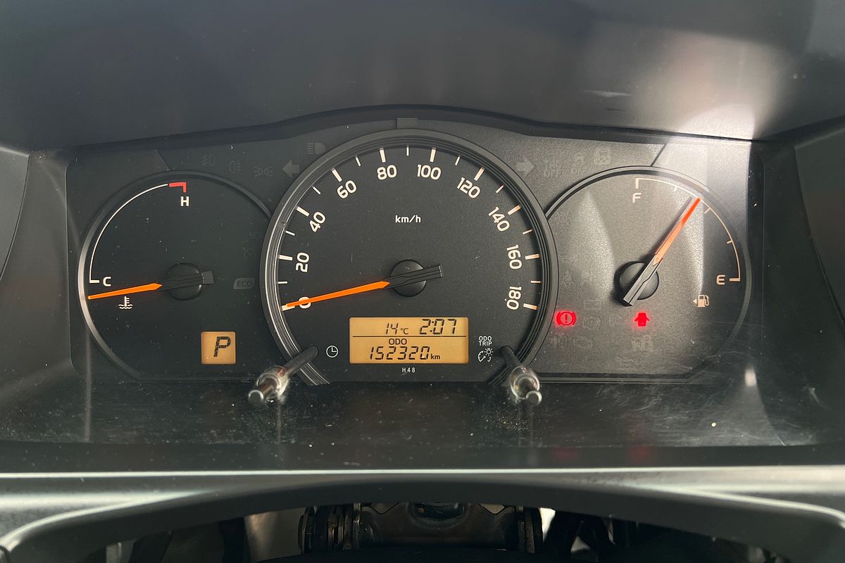 2018 Toyota Hiace TRH201R LWB
