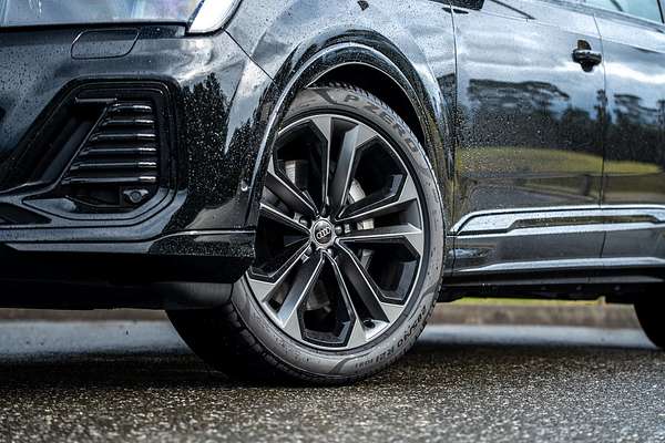 2025 Audi Q7 45 TFSI 4M