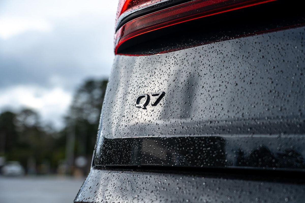 2025 Audi Q7 45 TFSI 4M