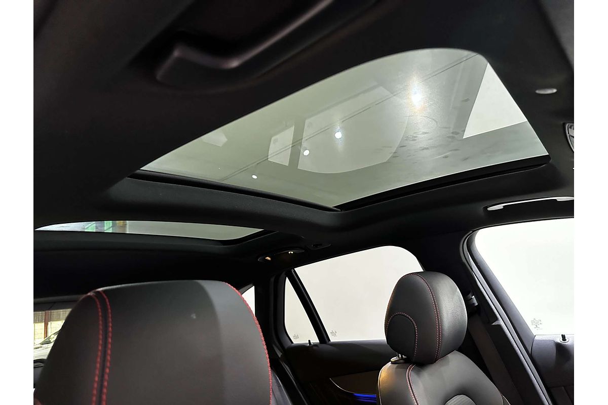 2022 Mercedes-Benz GLC-Class GLC300 e X253