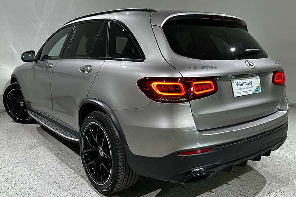 2022 Mercedes-Benz GLC-Class GLC300 e X253