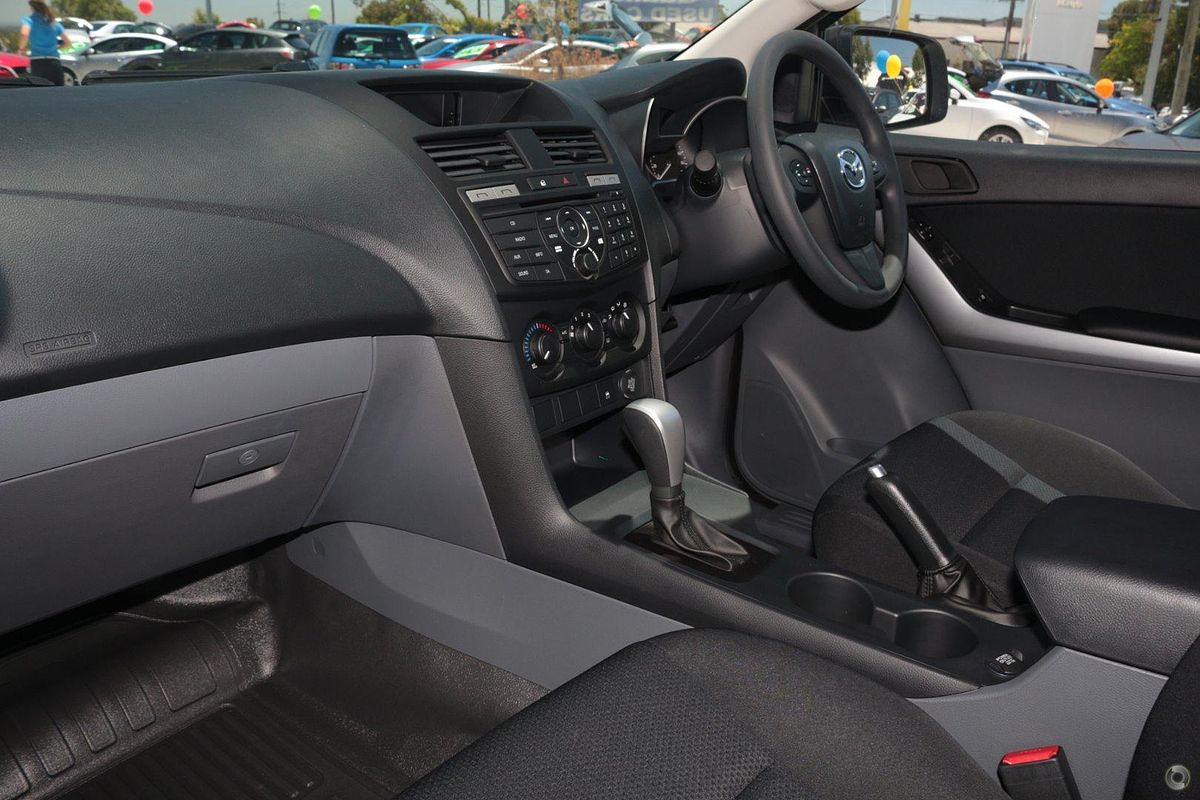 2017 Mazda BT-50 XT Hi-Rider UR Rear Wheel Drive
