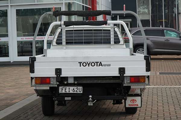 2013 Toyota Hilux SR KUN16R Rear Wheel Drive