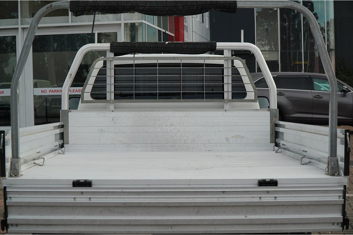 2013 Toyota Hilux SR KUN16R Rear Wheel Drive