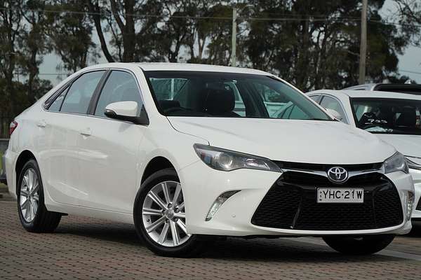 2017 Toyota Camry Atara S AVV50R